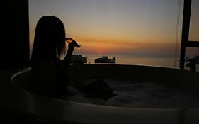 Sunrise Hotel